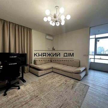 Лесі Українки бульв., 7-В