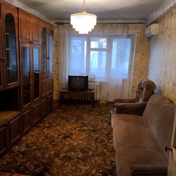 Парамонова вул., 12