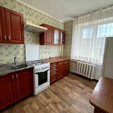 Святослава Ріхтера вул. (Щорса), 130