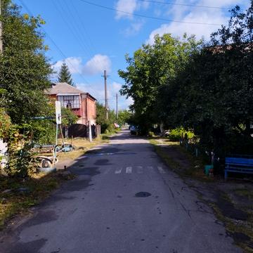 Машинобудівників вул., 3