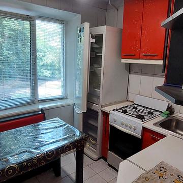 Академіка Філатова вул., 31а