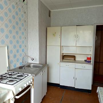 Академіка Корольова вул., 92