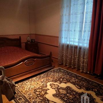 Очаківська вул., 8