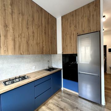 Дмитра Вітовського вул. (), 12