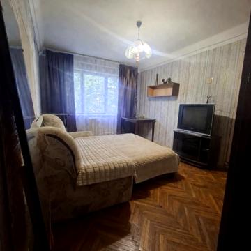 Академіка Шалімова вул. (Героїв Севастополя), 17-Б