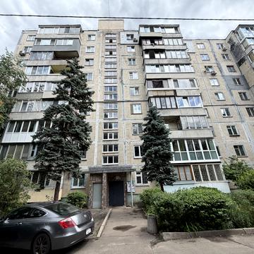 Русанівський бульв., 9