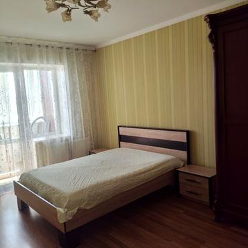 Пішонівська вул., 10
