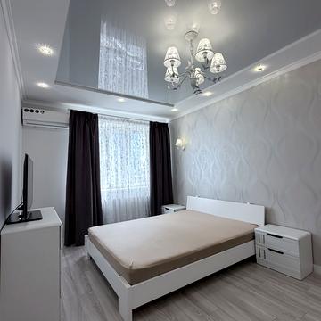 Андрія Мельника вул., 10 к6