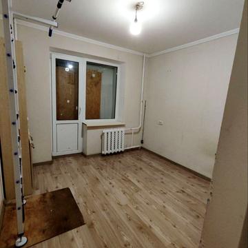 Героїв просп., 43