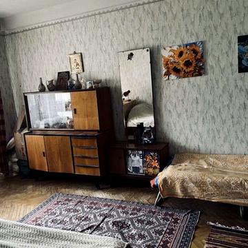 Василя Іваниса вул. (Миколи Матеюка), 13