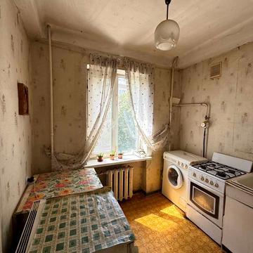 Сергія Берегового вул. (Мартиросяна), 22