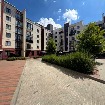 Паркова вул., (Будинок 7)