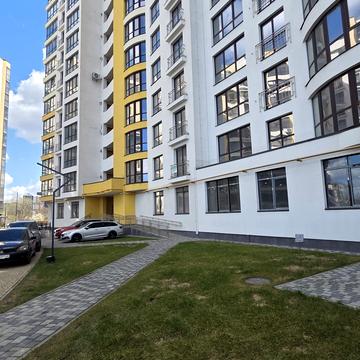 Незалежності вул., 233-Б