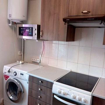 Оболонський просп., 31