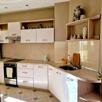 Ревуцького вул., 7-В