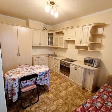 Петра Панча вул., 18б