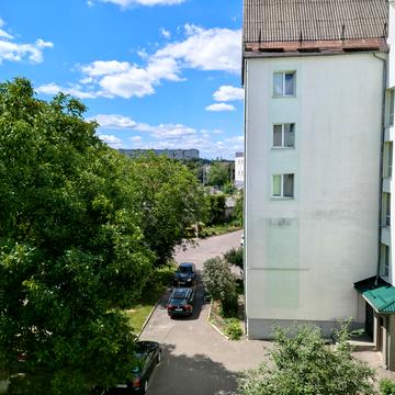 Буковинська вул., 5