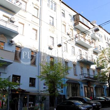 Костельна вул., 3