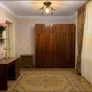 Академіка Заболотного вул., 1