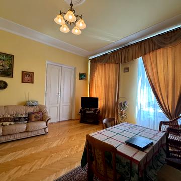 Котлярська вул., 5
