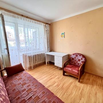 Машинобудівна вул., 34