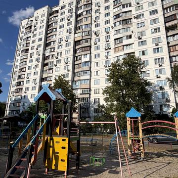 Лісовий просп., 41