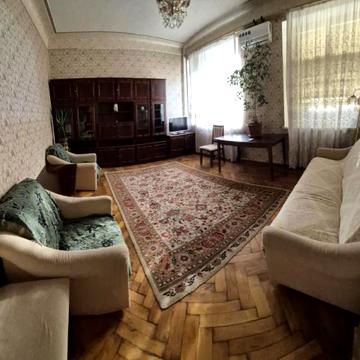 Григорія Сковороди вул. (Пушкінська), 54