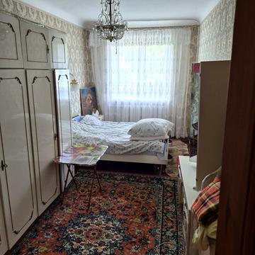 Короленка вул., 3а