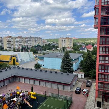 Європейська вул., 1