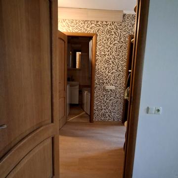 Владислава Бувалкіна вул. (Бочарова Генерала), 42