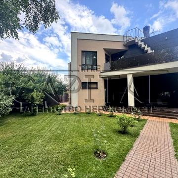 Ясногірська вул.
