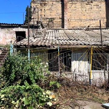 Чорноморського Козацтва вул., 85