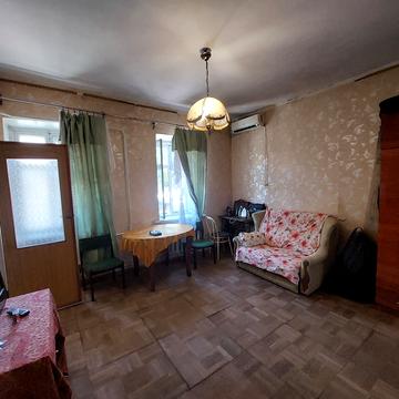 Богдана Хмельницького вул., 74