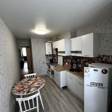 Теплична вул., 48
