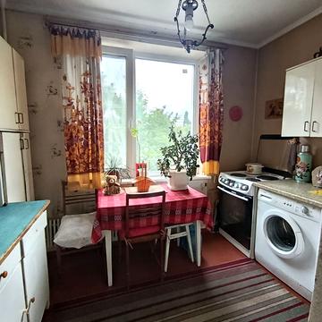 Амосова вул. (Корчагінців), 48