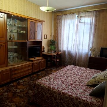 Єреванська вул., 3