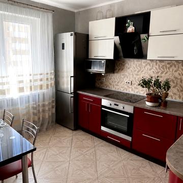 Сергія Данченка вул., 3
