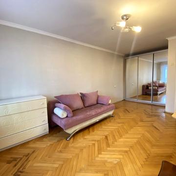 Митрополита Василя Липківського вул. (Урицького), 37-А