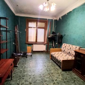 Руставелі вул., 16/18