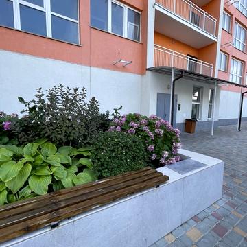 Бугаївська вул., 44