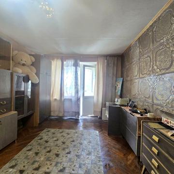 Золотоустівська вул., 46