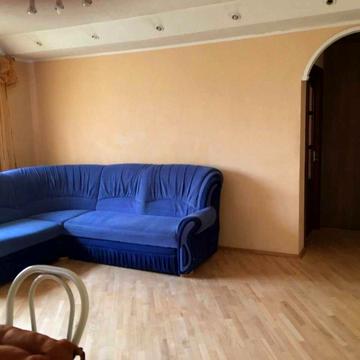 Дмитра Багалія вул. (Пожарського), 8