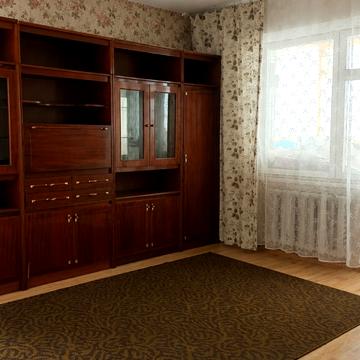 Академіка Заболотного вул., 43а