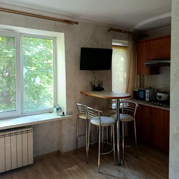 Депутатська вул., 25