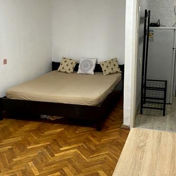 Львівська вул., 24