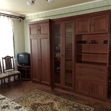 Лісовий просп., 17