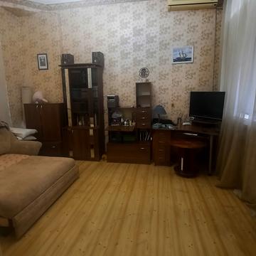 Велика Морська вул., 30