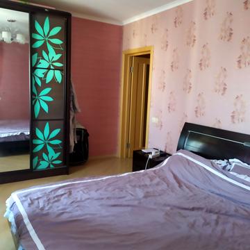 Ніжинська вул., 5