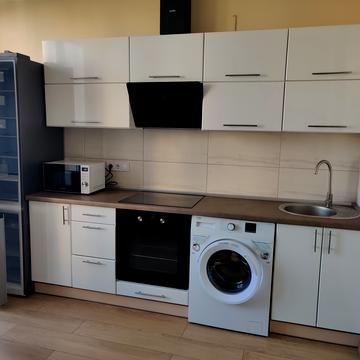 Краківська вул., 27