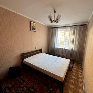 Червоної Калини просп., 102